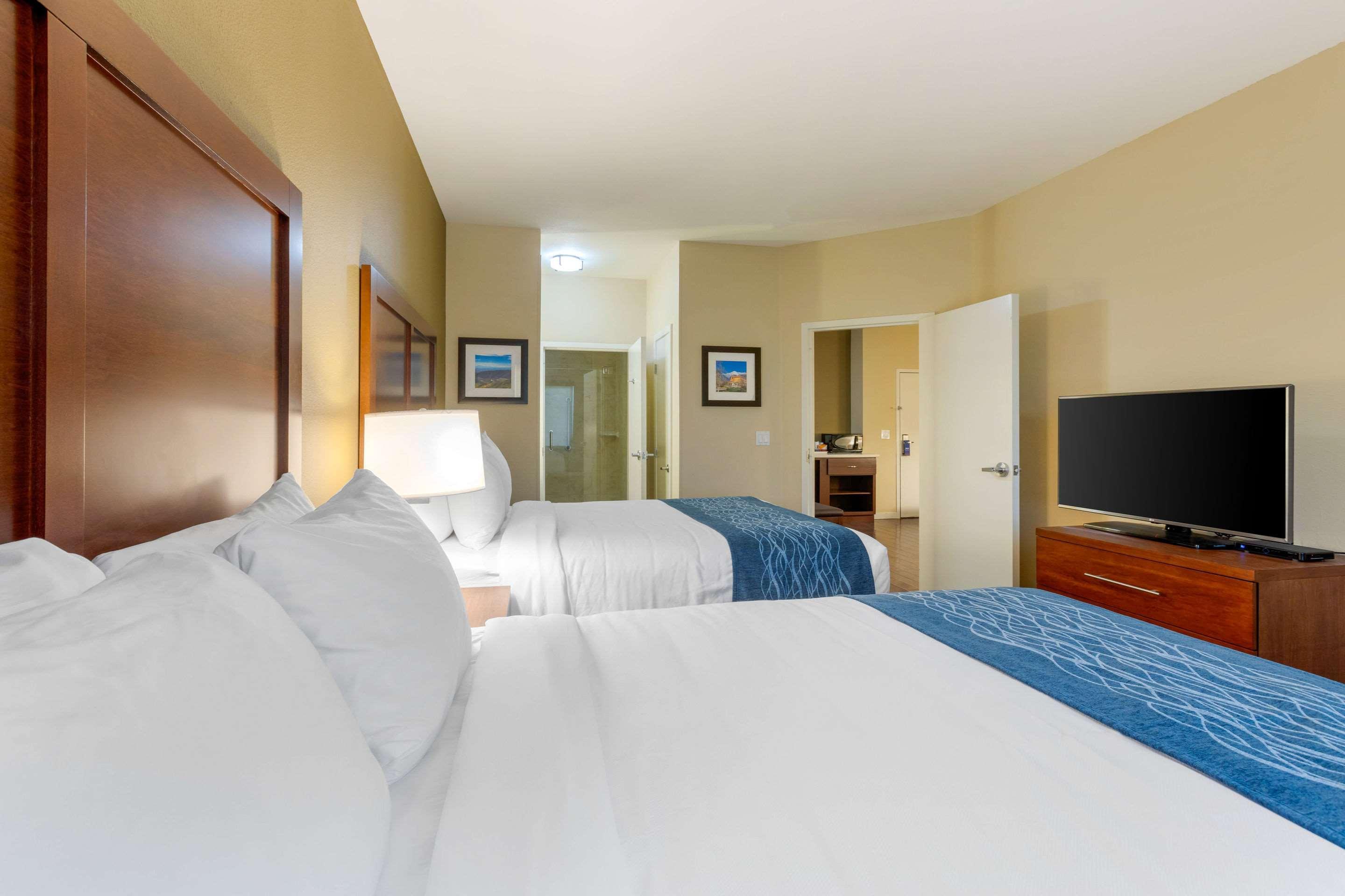 Comfort Inn & Suites Near Ontario Airport Esterno foto